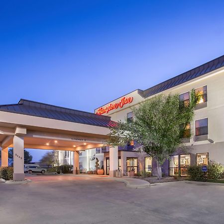 Hampton Inn Wichita-East מראה חיצוני תמונה